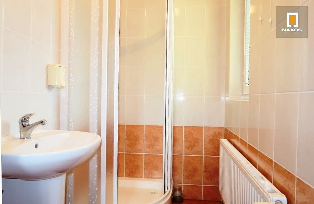 Pronájem kanceláře 45 m² – fotografie 5