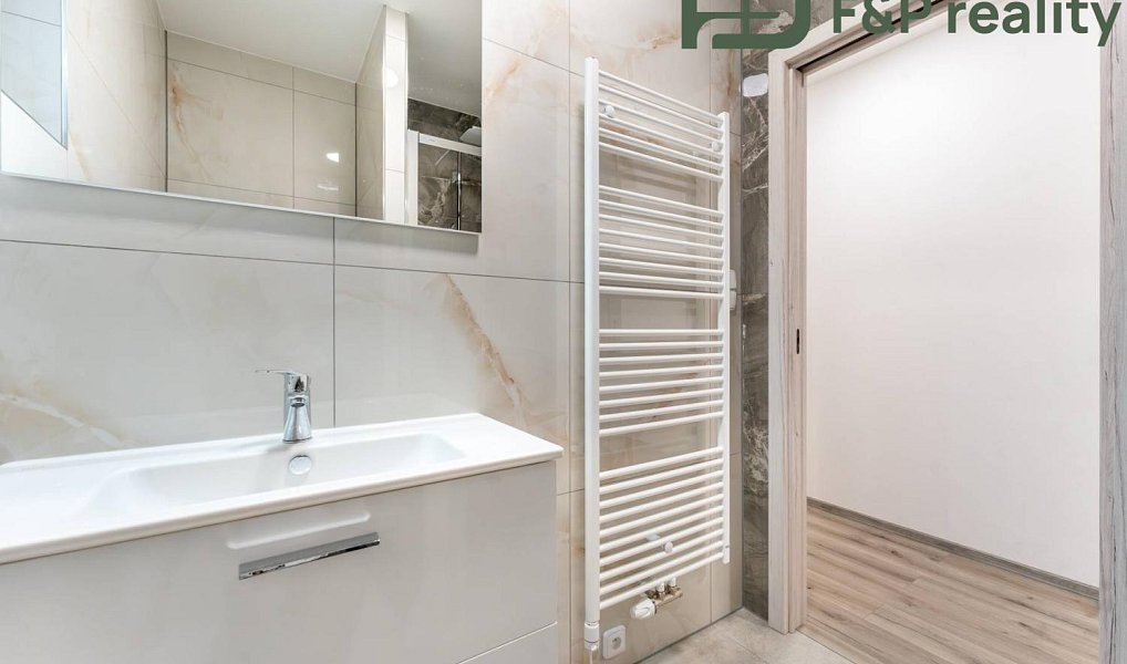 Prodej domu 115 m² s pozemkem 900 m², Choltice – náhled fotky 7
