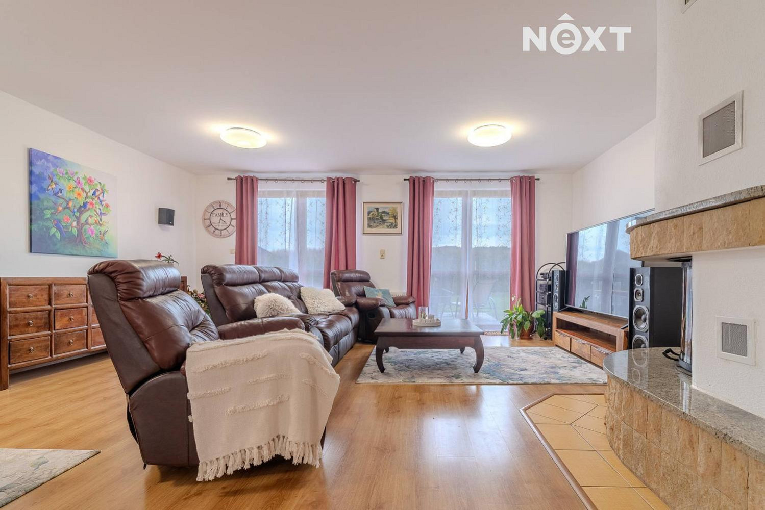 Prodej domu 154 m² s pozemkem 1 281 m² — photo 2