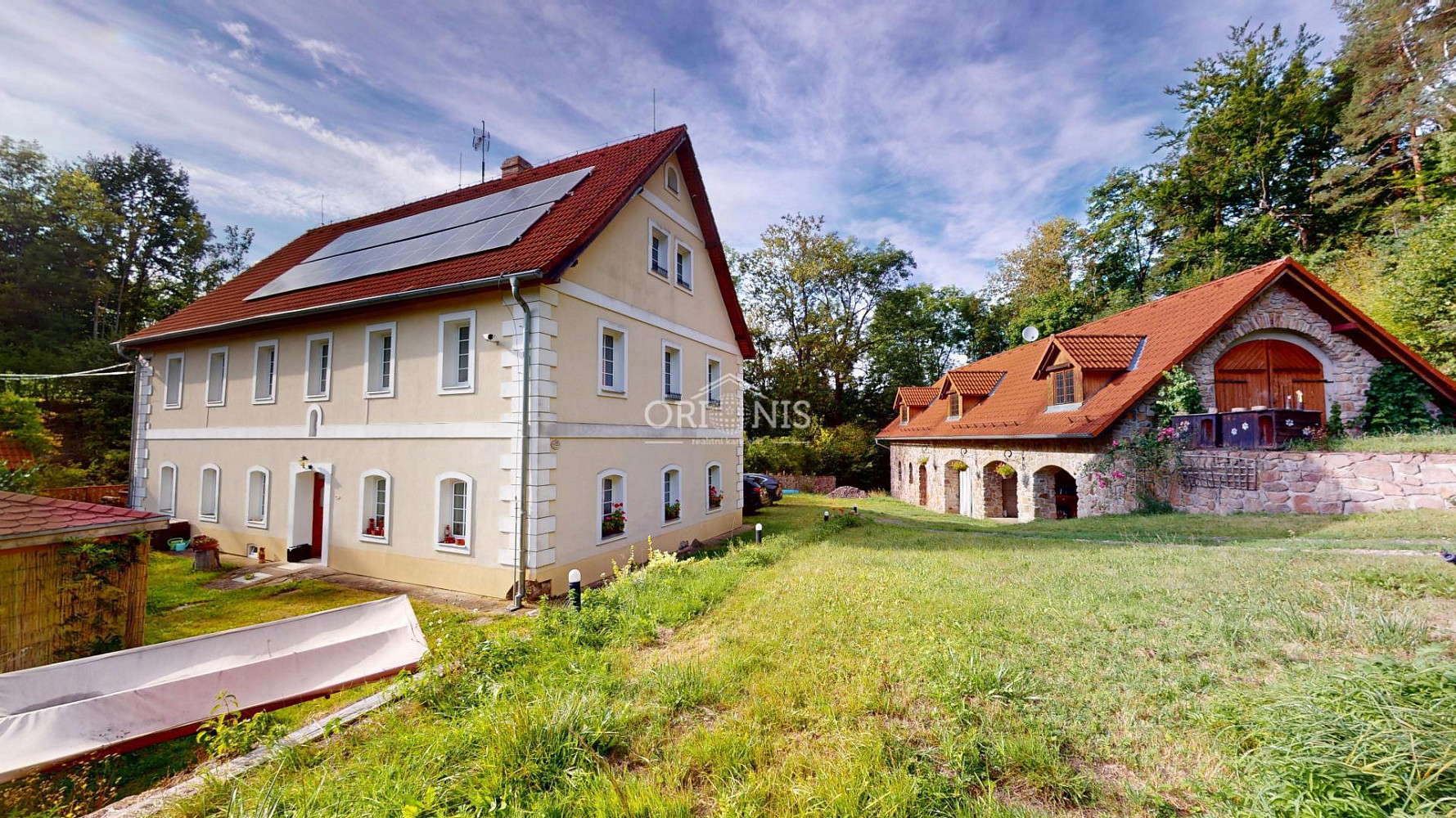Prodej domu 600 m² s pozemkem 83 559 m²