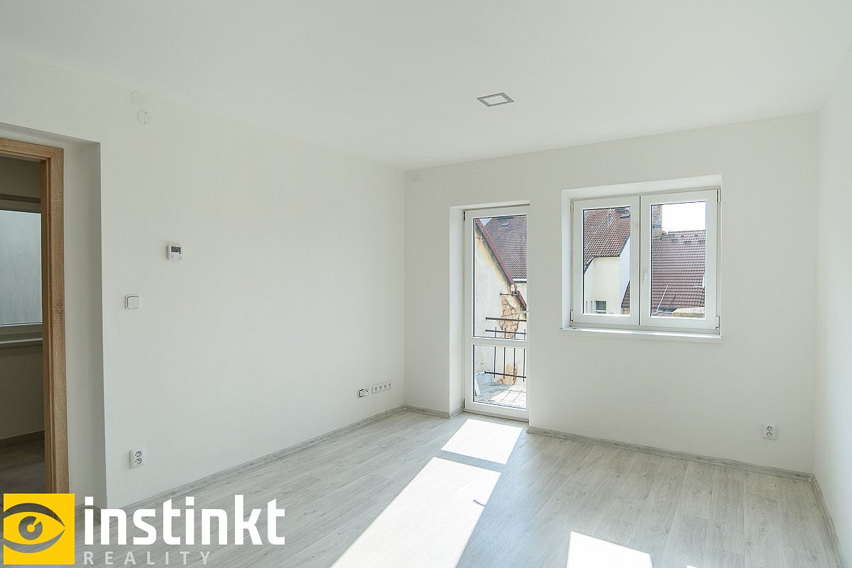Pronájem bytu 2+kk 43 m² - Więcej