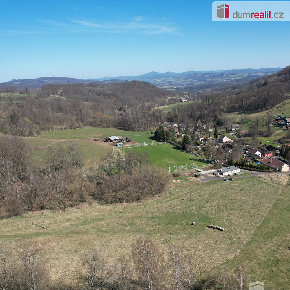 Prodej stavebního pozemku 1 146 m²