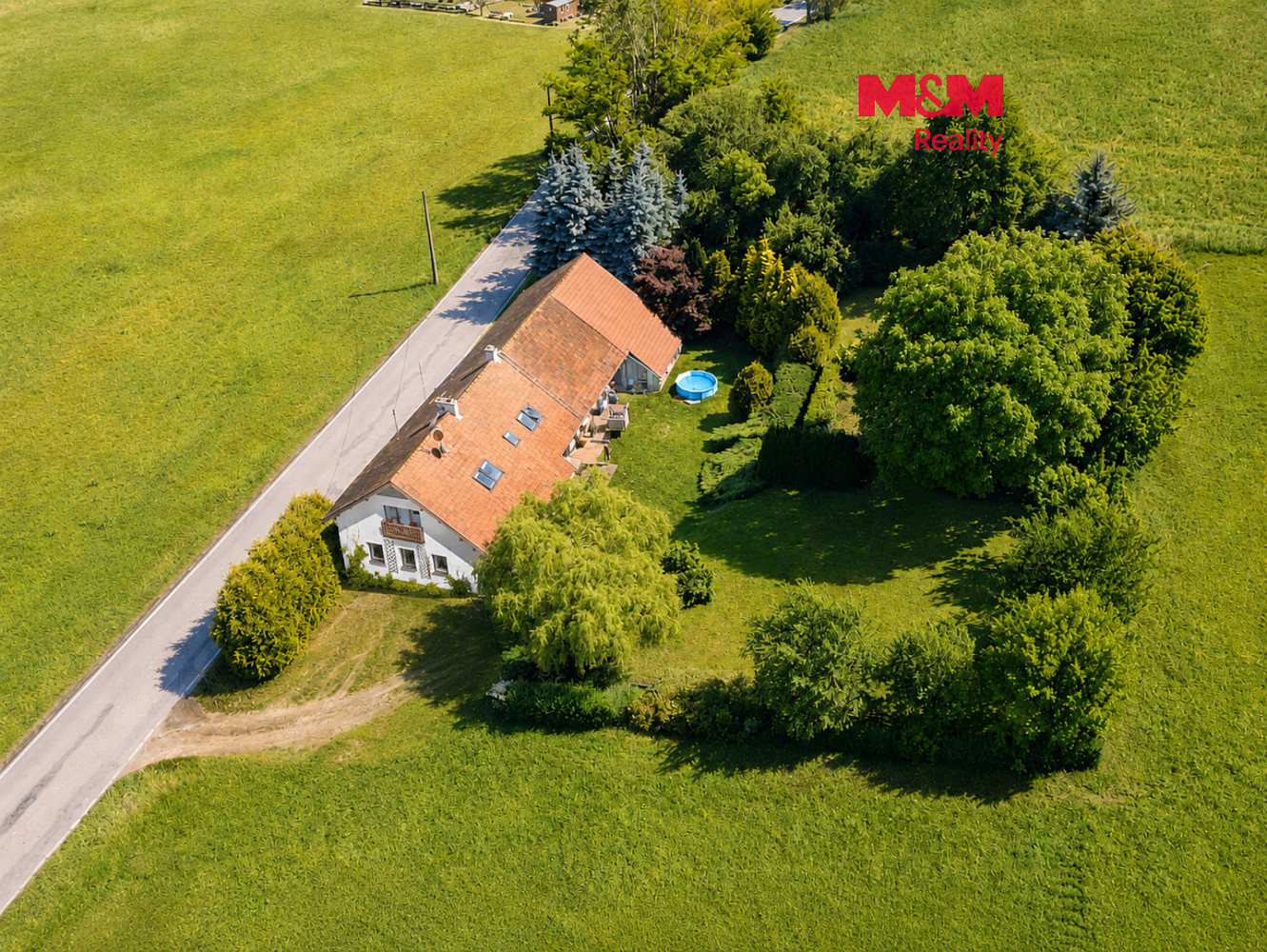 Prodej domu 140 m² s pozemkem 4 049 m²