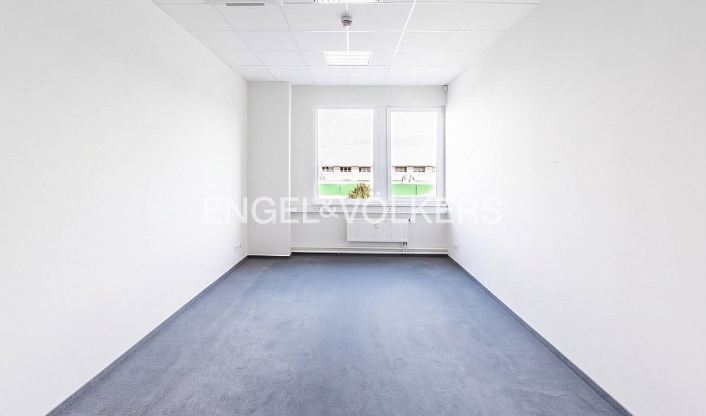 Pronájem kanceláře 185 m², Modletice – náhled fotky 5