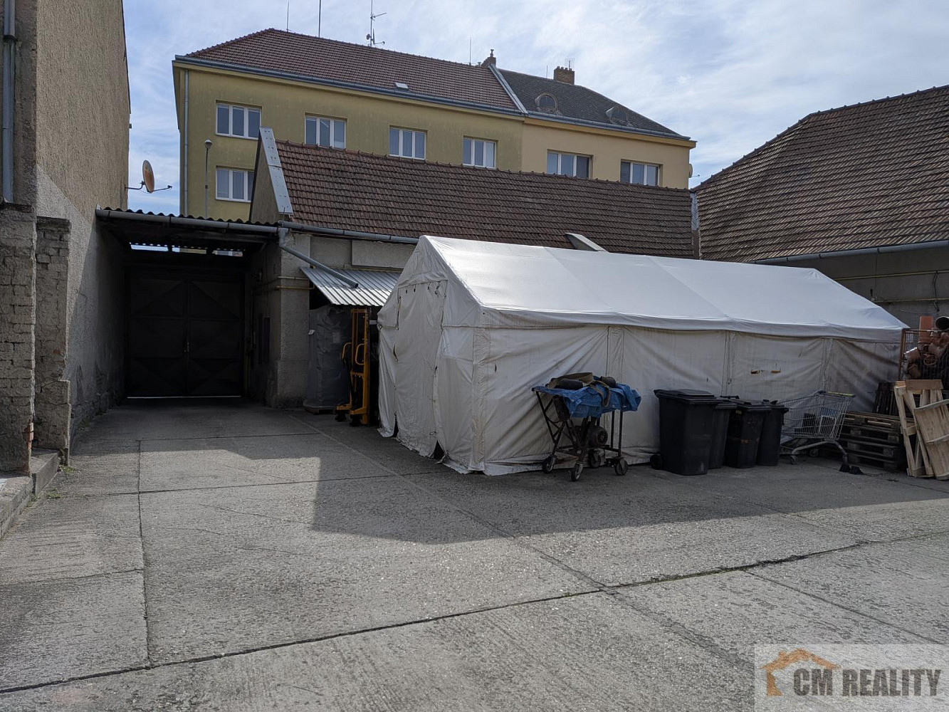 Prodej komerčního objektu (jiného typu) 300 m² – pohled 4