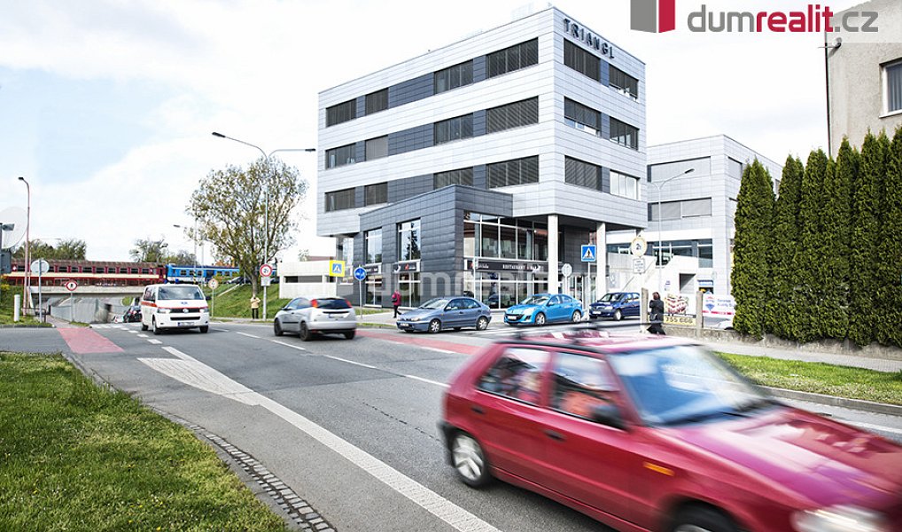 Pronájem kanceláře 32 m², Uherské Hradiště – náhled fotky 9