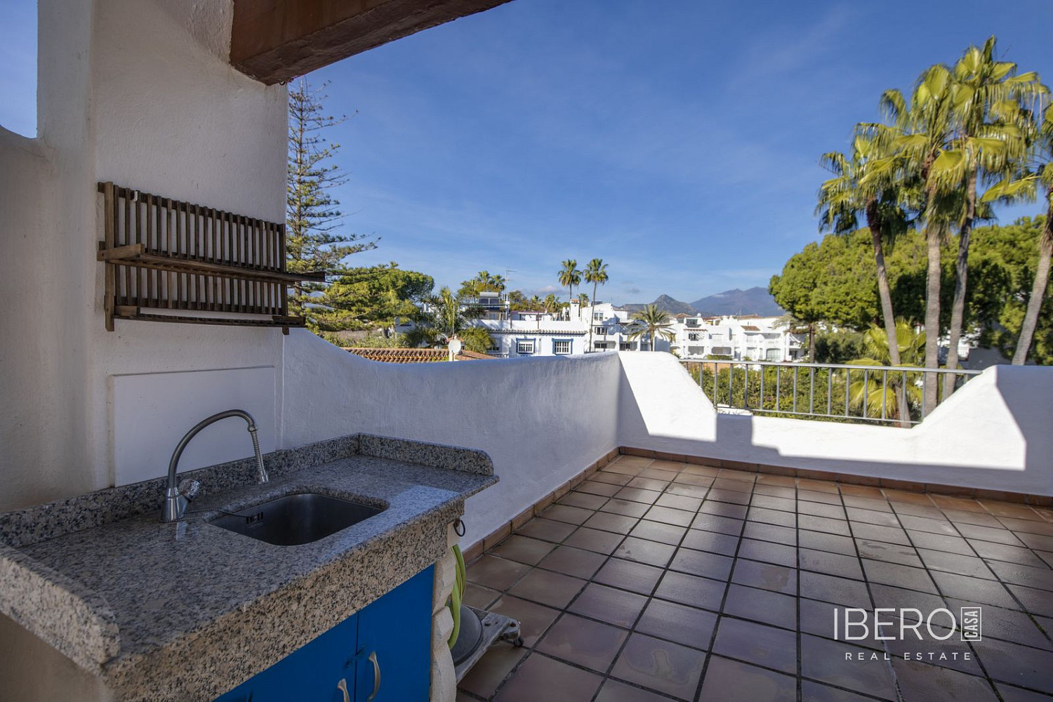 Casa 4+kk – Estepona, Barriada Islas Canarias - Vista 3