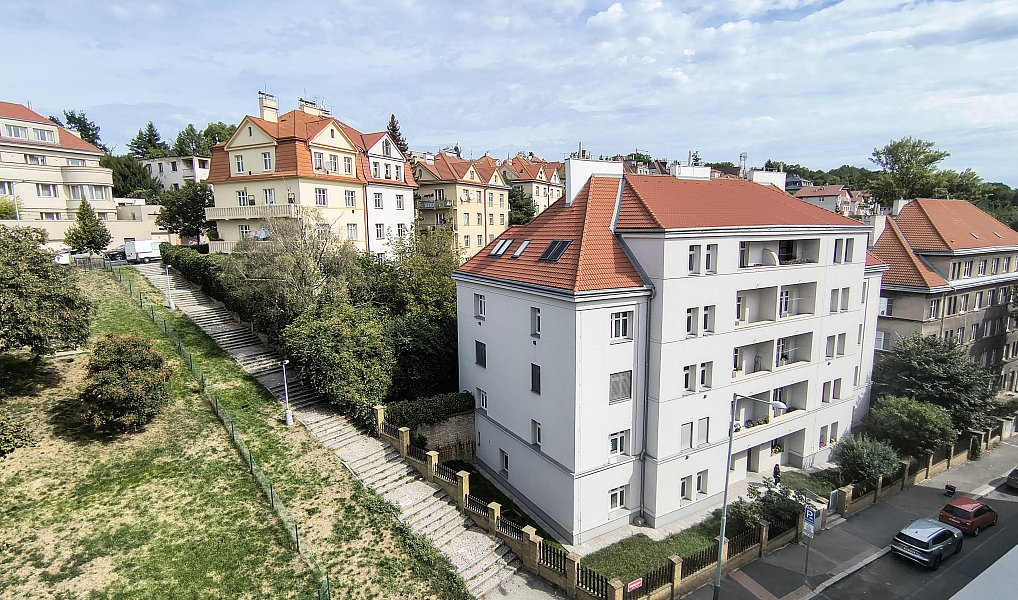 Pronájem bytu 2+kk 51 m², Praha – náhled fotky 3