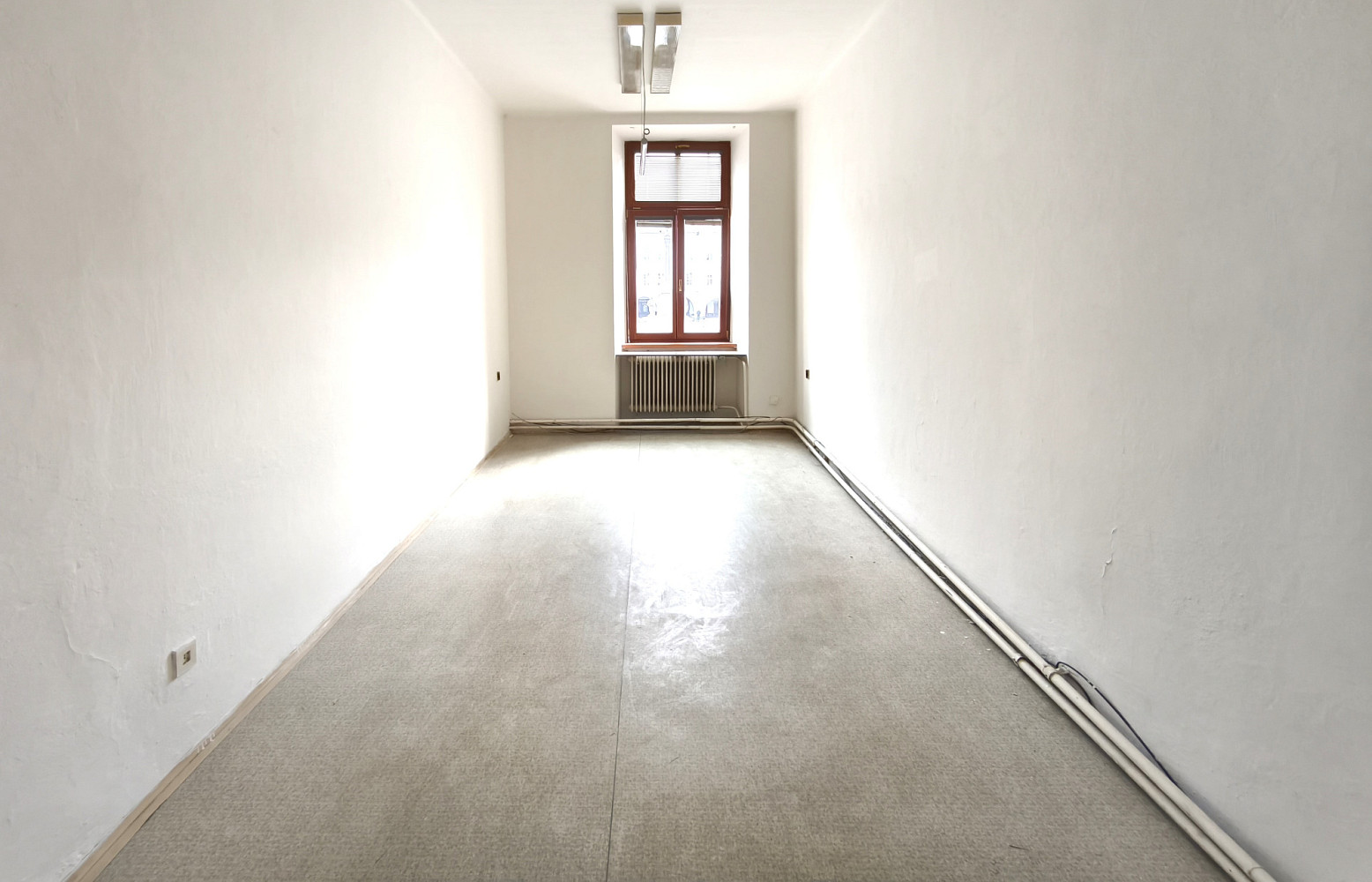 Pronájem kanceláře 18 m² — photo 4