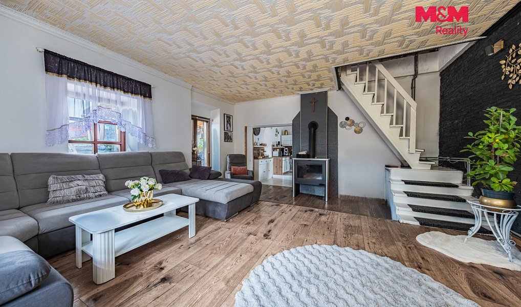 Prodej domu 267 m² s pozemkem 574 m², Budiměřice – náhled fotky 13