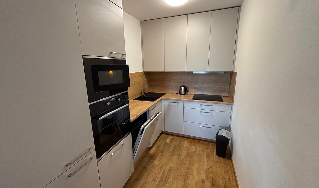 Prodej bytu 2+kk 72 m², Třeboň – náhled fotky 4