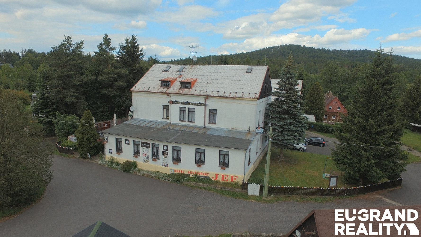 Prodej ubytovacího objektu 2 000 m² – fotografie 4
