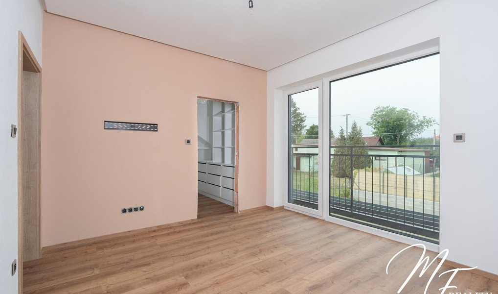 Prodej domu 106 m² s pozemkem 278 m², Chrást – náhled fotky 21