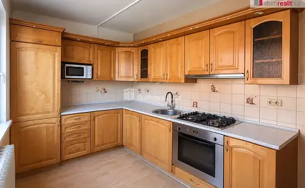 Pronájem bytu 3+1 72 m², Sokolovská, Karlovy Vary - Rybáře