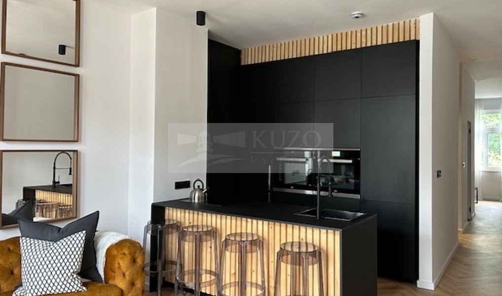 Prodej bytu 2+kk 49 m², Karlovy Vary – náhled fotky 2