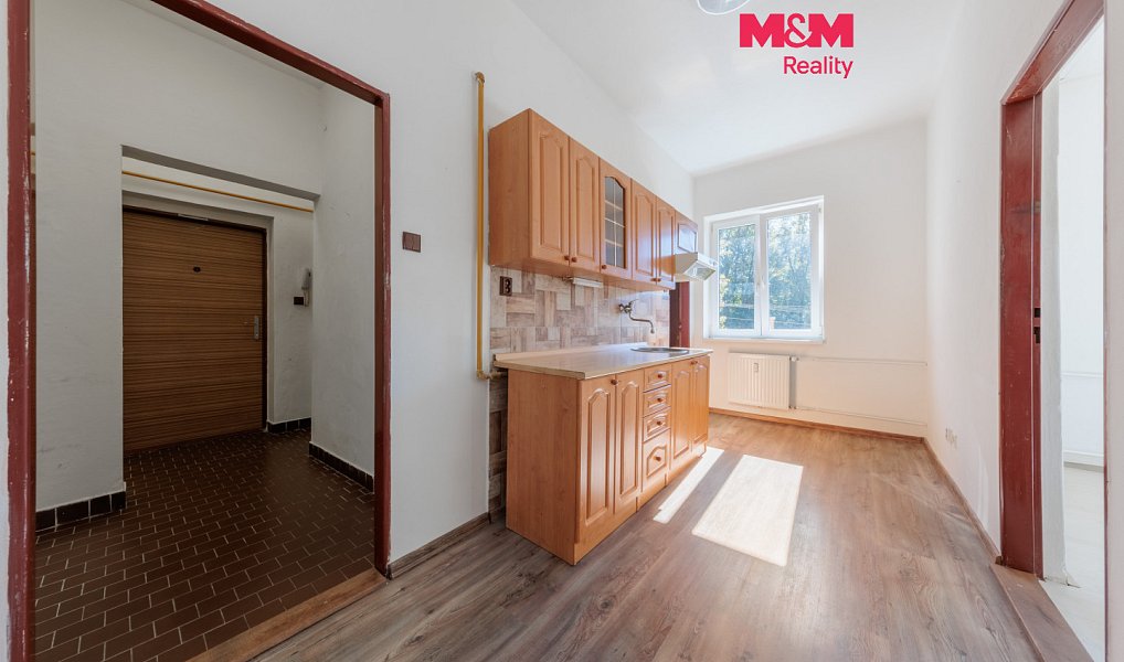 Prodej bytu 1+1, 40 m², Karlovy Vary, Nejdek