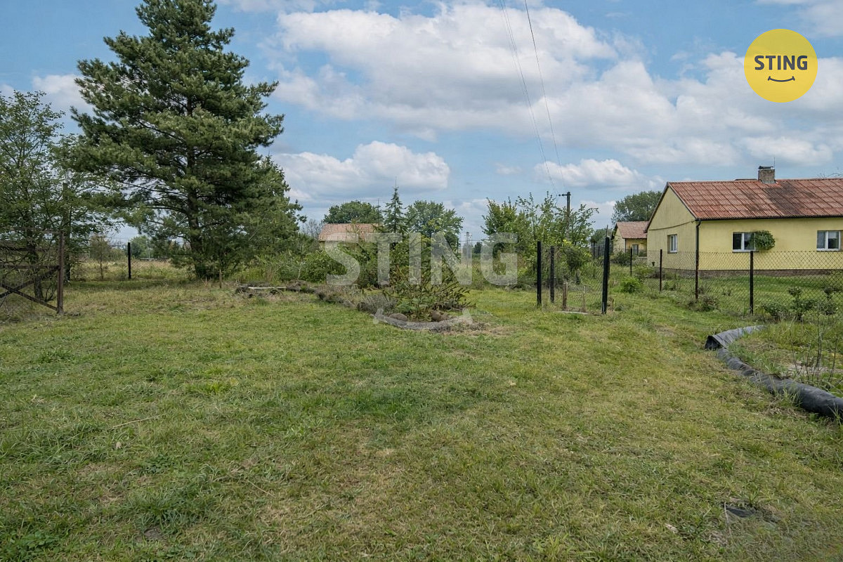 Prodej stavebního pozemku 1 378 m² – pohled 6