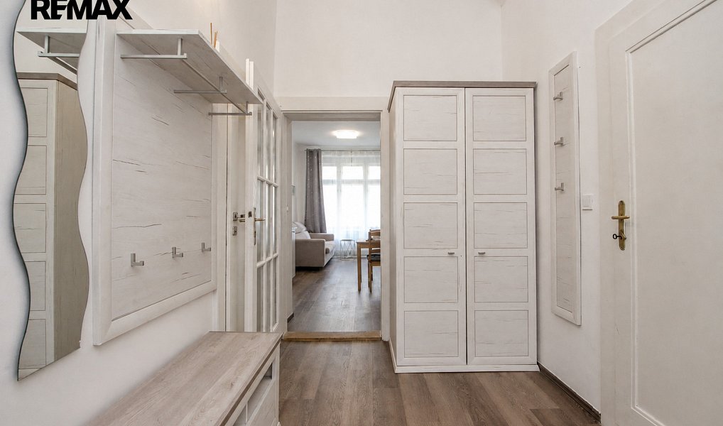 Pronájem bytu 2+kk 49 m², Praha – náhled fotky 13