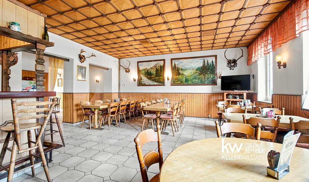 Prodej ubytovacího objektu 1 601 m², Rumburk – náhled fotky 25