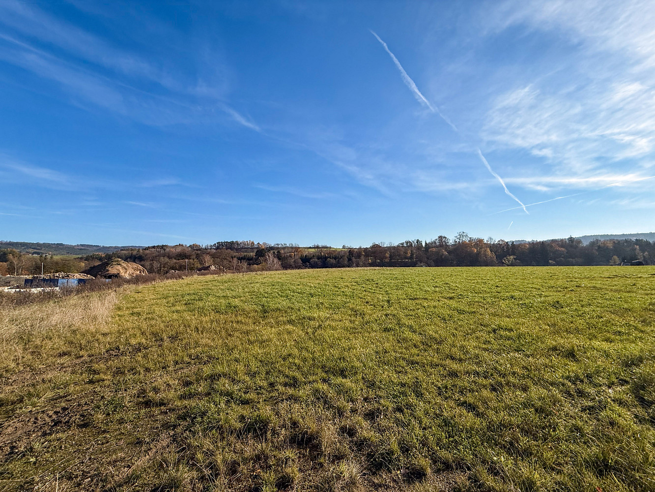 Prodej komerčního pozemku 34 433 m² – další