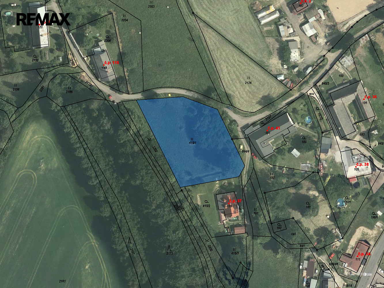 Prodej stavebního pozemku 2 590 m²