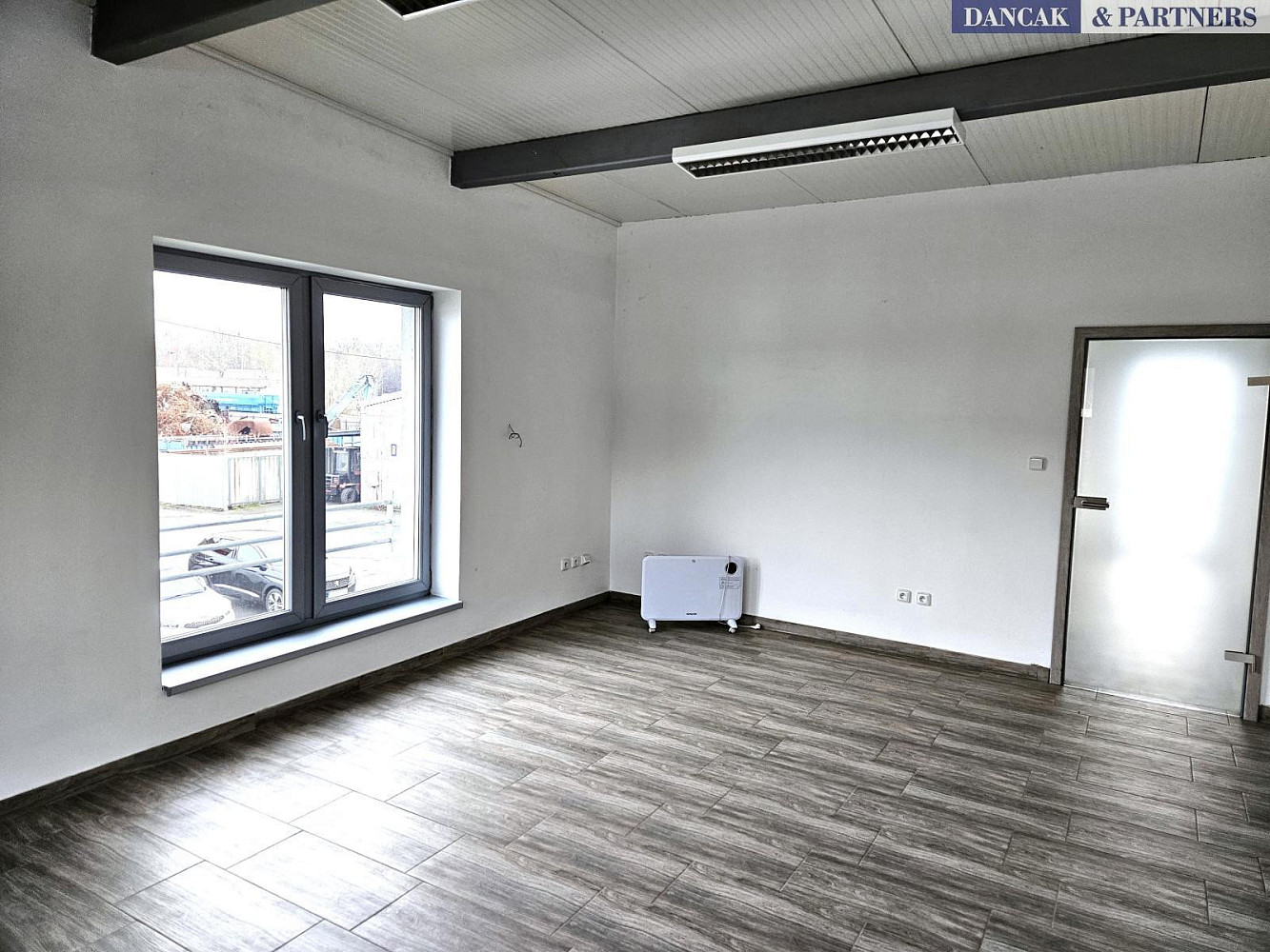 Pronájem kanceláře 50 m²