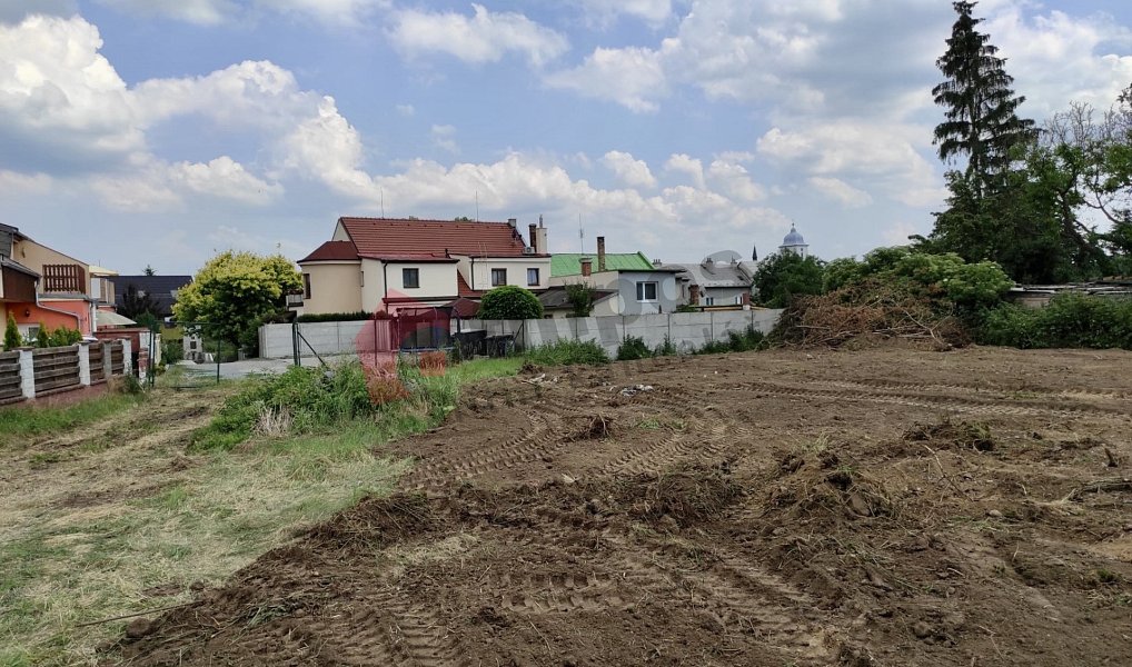 Prodej zahrady 4 174 m², Charváty – náhled fotky 2