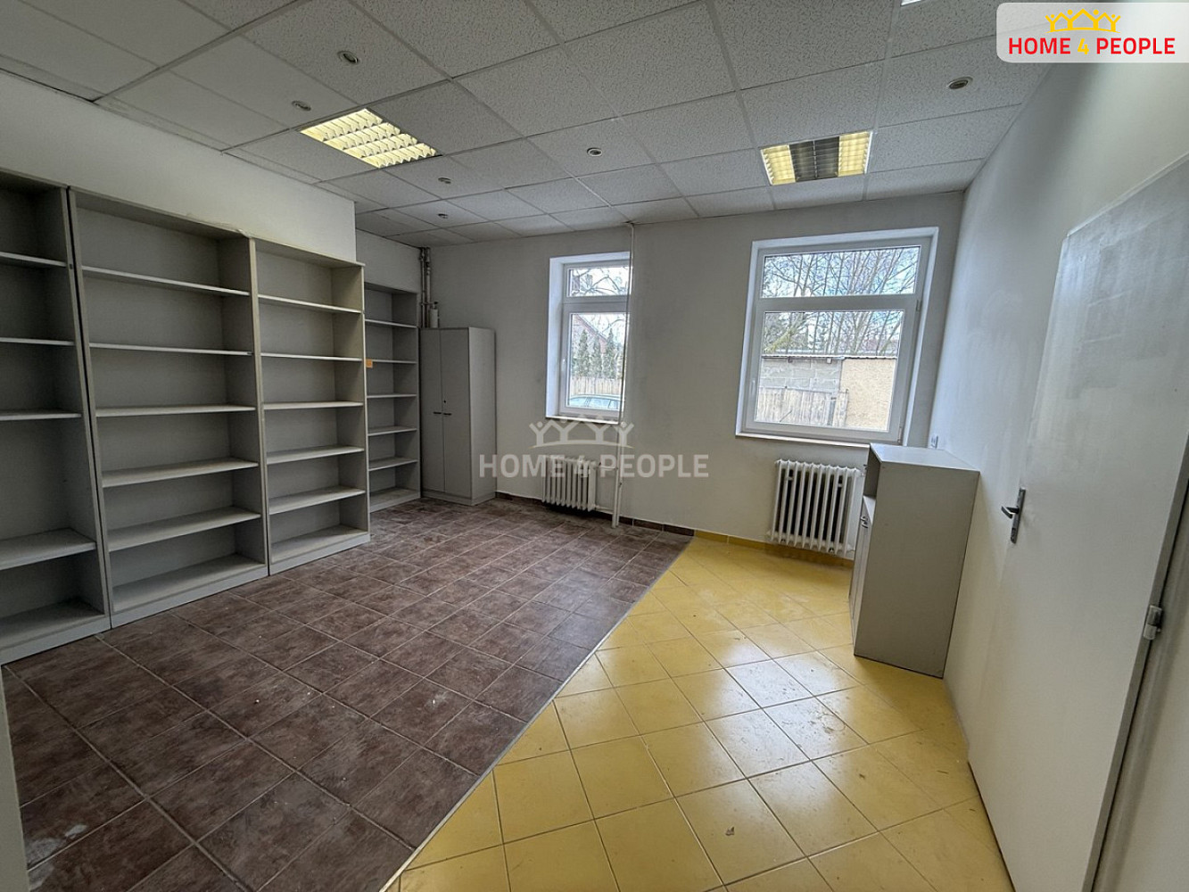 Pronájem kanceláře 21 m² — photo 2