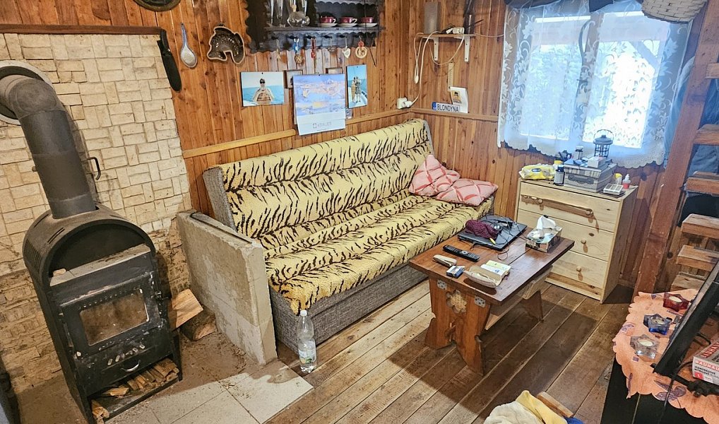 Prodej chaty/chalupy 25 m² s pozemkem 435 m², Dolany nad Vltavou – náhled fotky 6