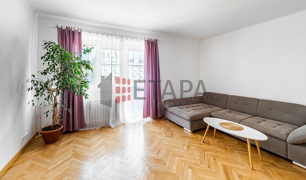 Prodej bytu 2+1 68 m², České Budějovice – náhled fotky 2