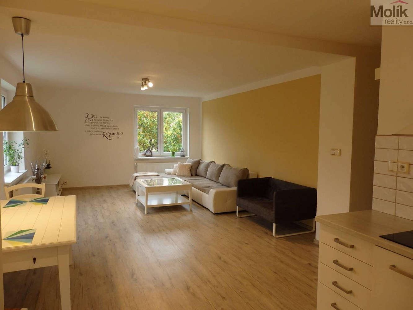 Prodej bytu 2+1 70 m² – fotografie 3