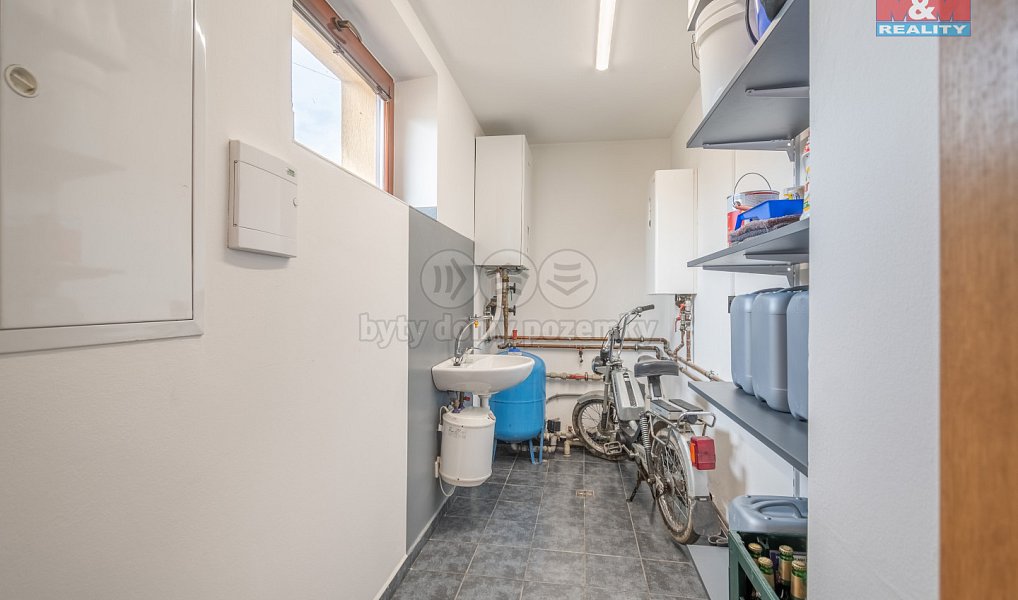 Prodej domu 196 m² s pozemkem 1 242 m², Václavice – náhled fotky 20