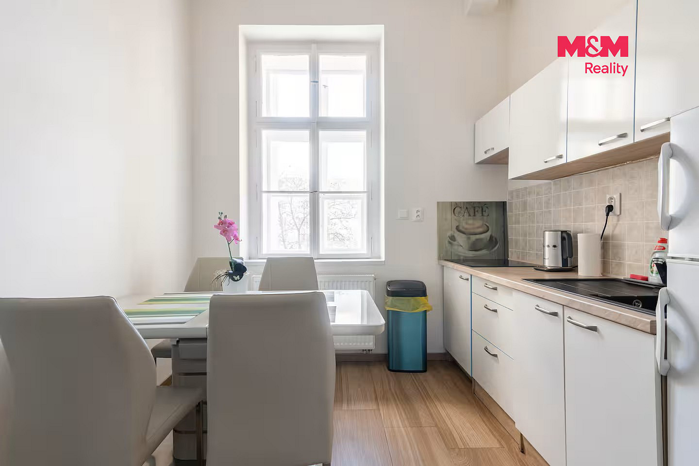 Pronájem bytu 2+kk 49 m² – fotografie 2