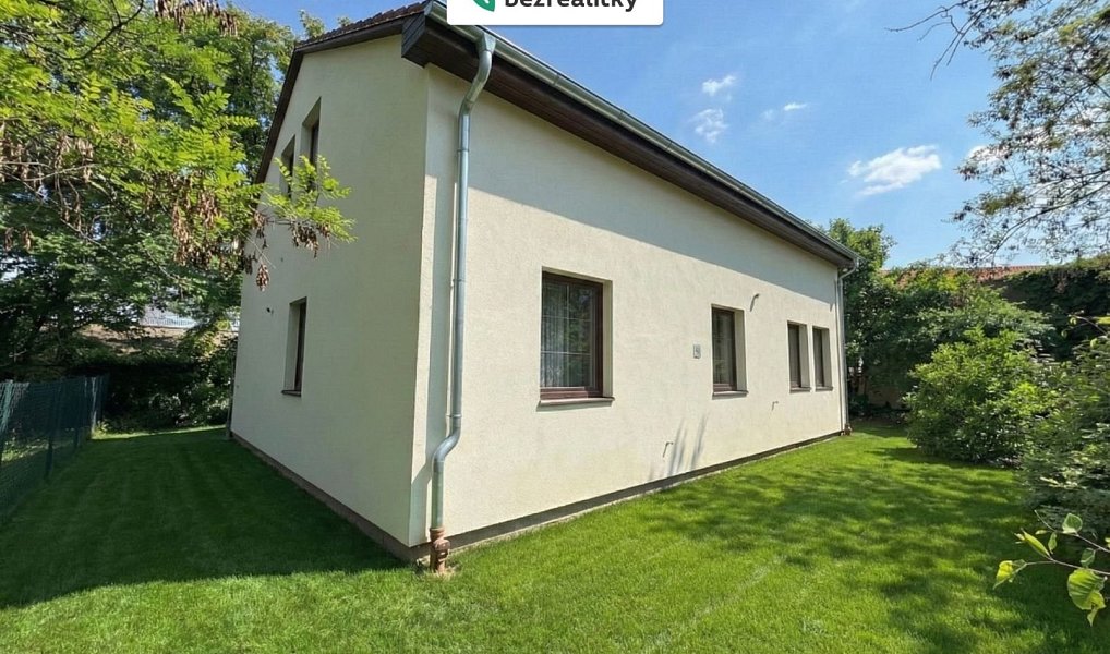 Prodej domu 242 m² s pozemkem 121 m², Praha – náhled fotky 3