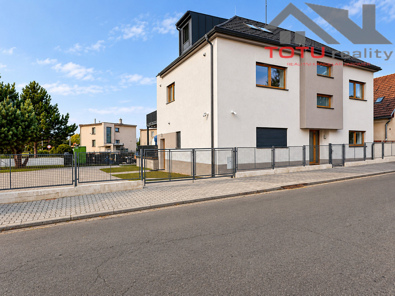 Pronájem bytu 2+kk 38 m²
