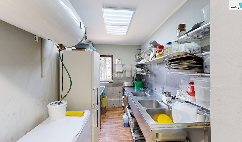 Prodej ubytovacího objektu 229 m², Loučná pod Klínovcem – náhled fotky 17