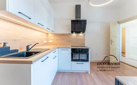 Pronájem bytu 2+1 65 m², Havelská, Praha 1 - Staré Město