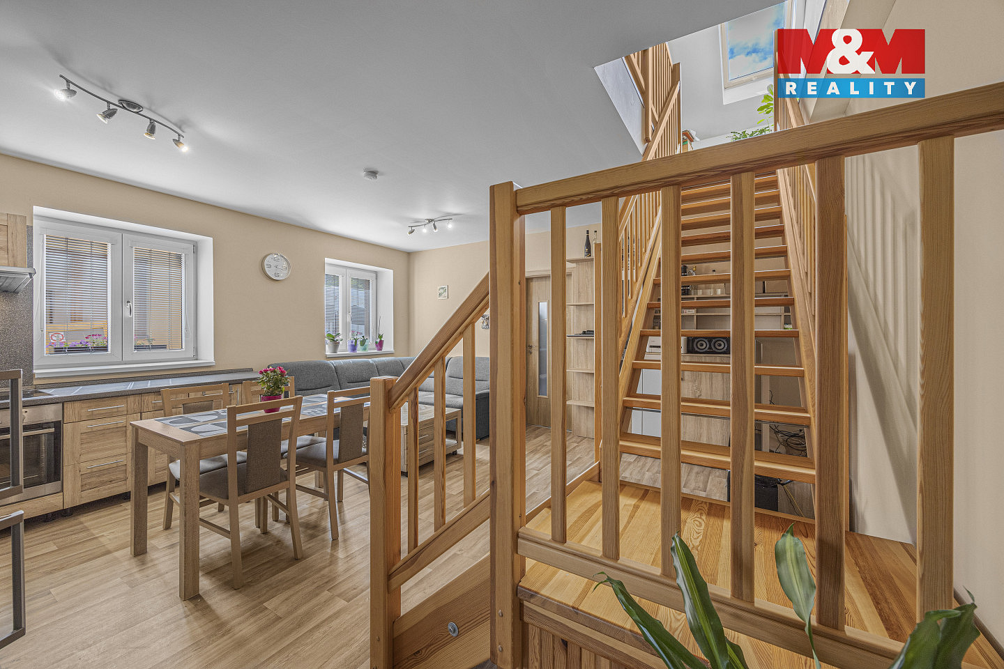 Prodej domu 90 m² s pozemkem 1 200 m² – fotografie 4