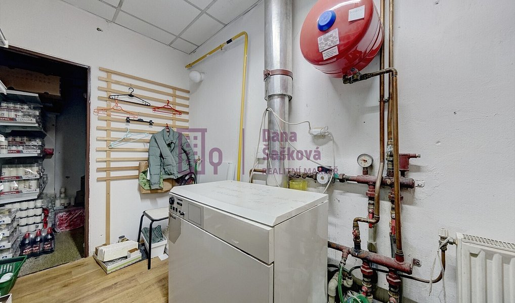 Prodej obchodních prostor 320 m², Jindřichův Hradec – náhled fotky 13