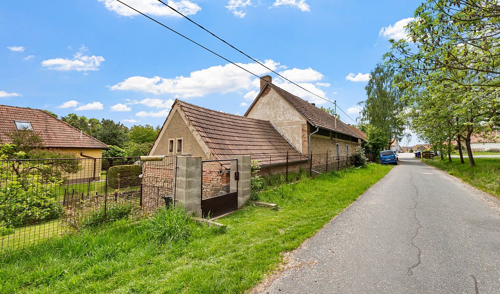 Prodej domu 64 m² s pozemkem 943 m², Bukovany – náhled fotky 4