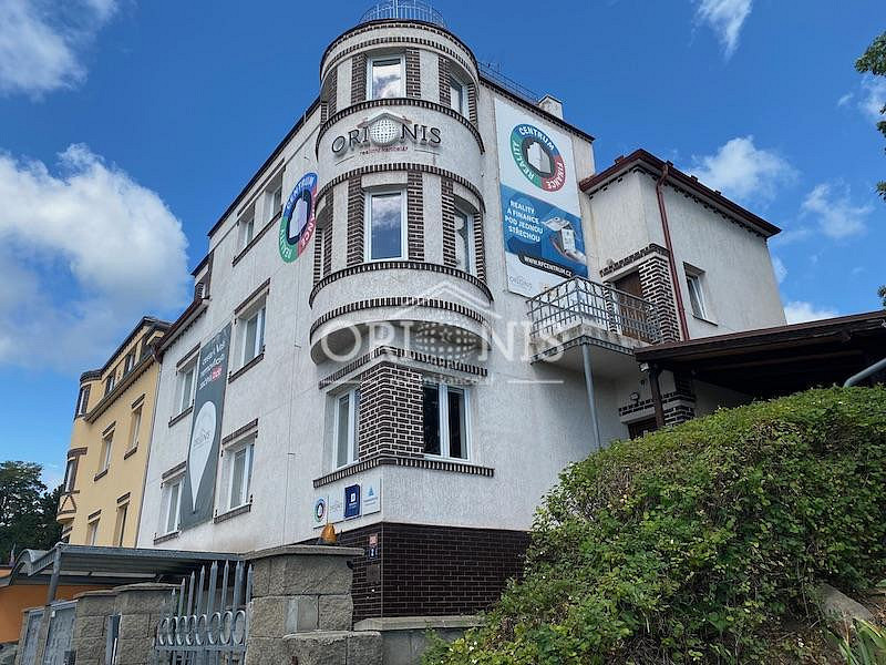 Prodej domu 300 m² s pozemkem 527 m²