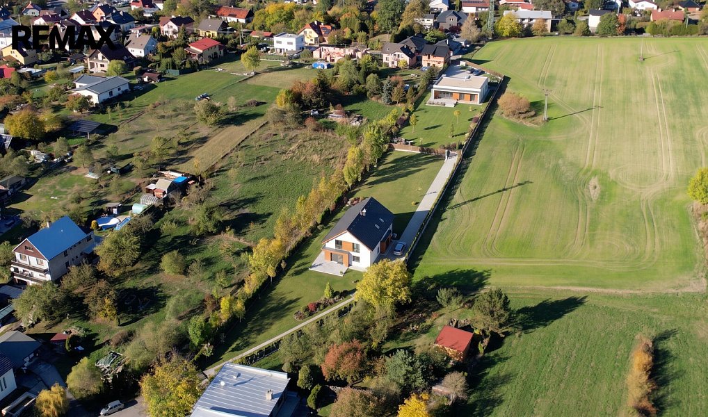 Prodej stavebního pozemku 3 958 m², Valašské Meziříčí – náhled fotky 2