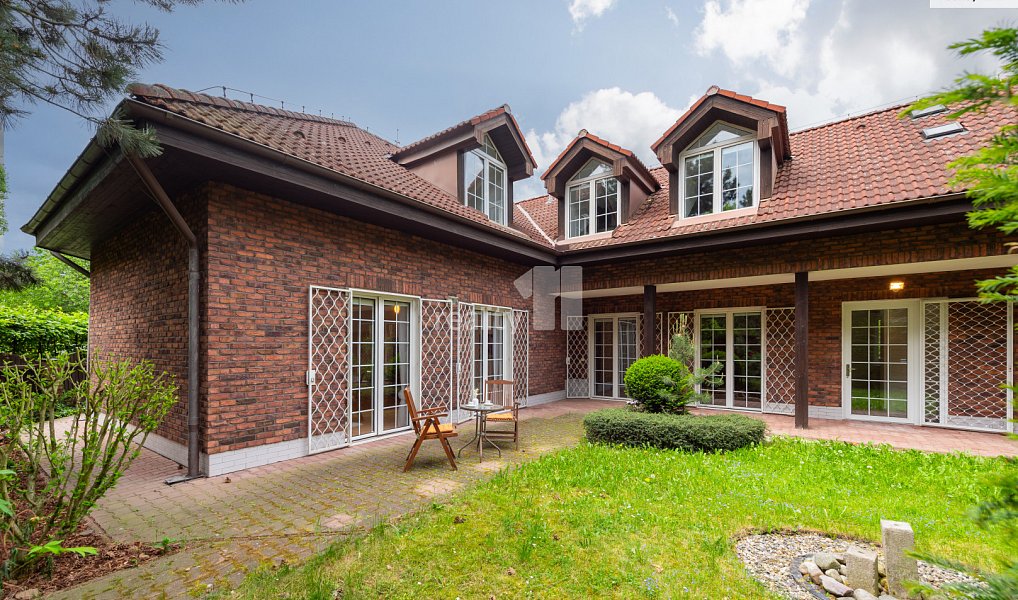 Prodej domu 420 m² s pozemkem 717 m², Praha – náhled fotky 19