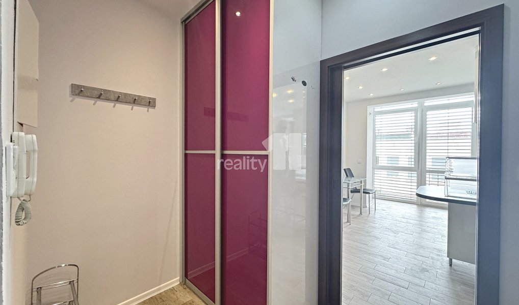 Prodej bytu 1+kk 50 m², Česká Lípa – náhled fotky 13