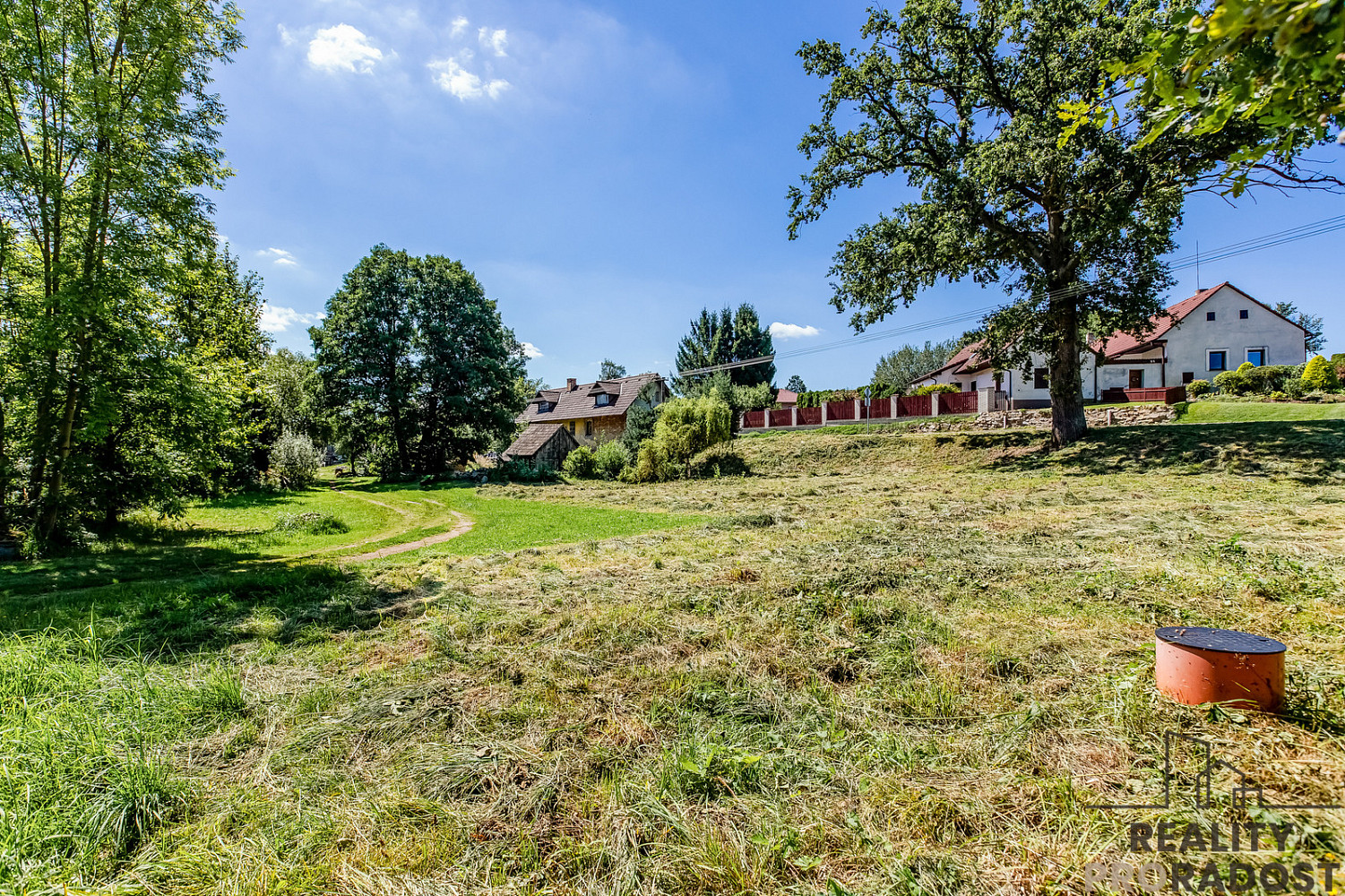Prodej stavebního pozemku 1 294 m² – fotografie 5