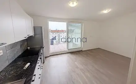 Pronájem bytu 1+kk 25 m²