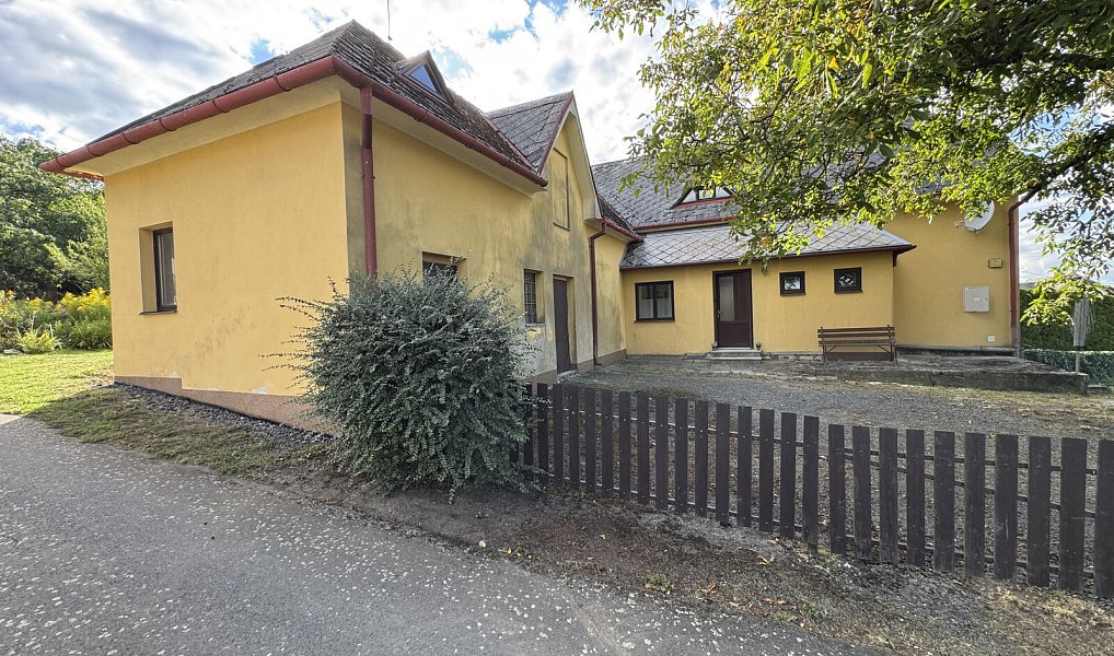 Prodej domu 126 m² s pozemkem 1 676 m², Vítkov – náhled fotky 2