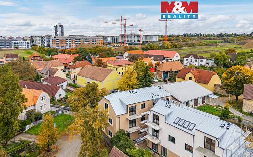 Prodej bytu 4+kk 121 m², náměstí Pod lípou, Praha 5 - Holyně