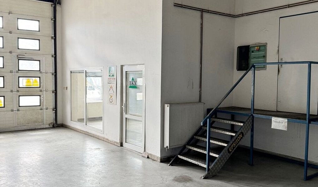 Pronájem skladovacích prostor 200 m², Olomouc – náhled fotky 3