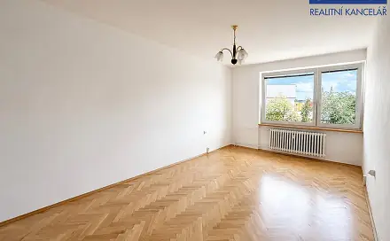 Pronájem bytu 2+1 50 m², E. F. Buriana, Krnov - Pod Bezručovým vrchem, okres Bruntál